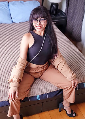 Horny Filipina shaved