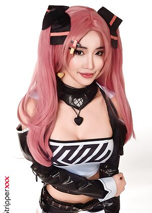 Reina Ohara istripper