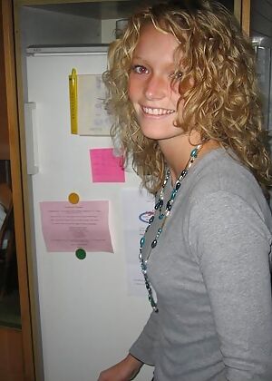 Curlyhaired dirty