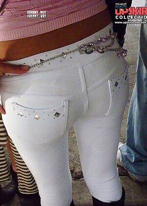 Chick stripping
