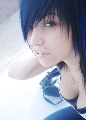 Hot alt chix 