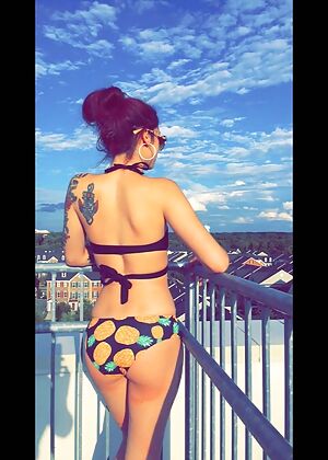 some tats 