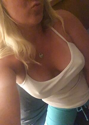 kisses nighty nighty